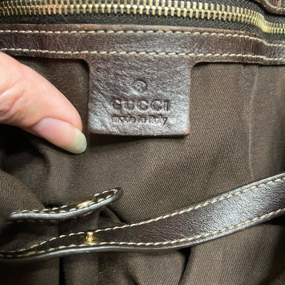 Gucci Pelham handbag (authenticated) - Picture 9 of 13